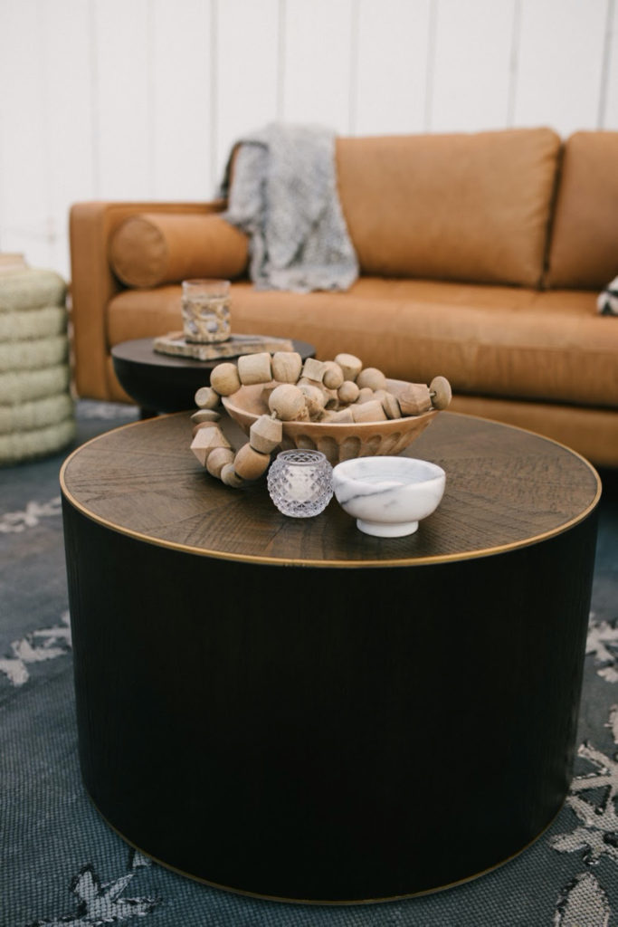 Coffee table details designed by wedding lounge rental company Avenue Twelve